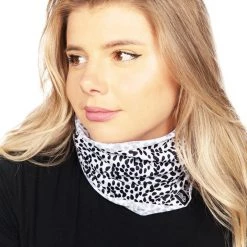 Tipsy Elves Holidays & Occasions Spotted Black And White Neck Warmer